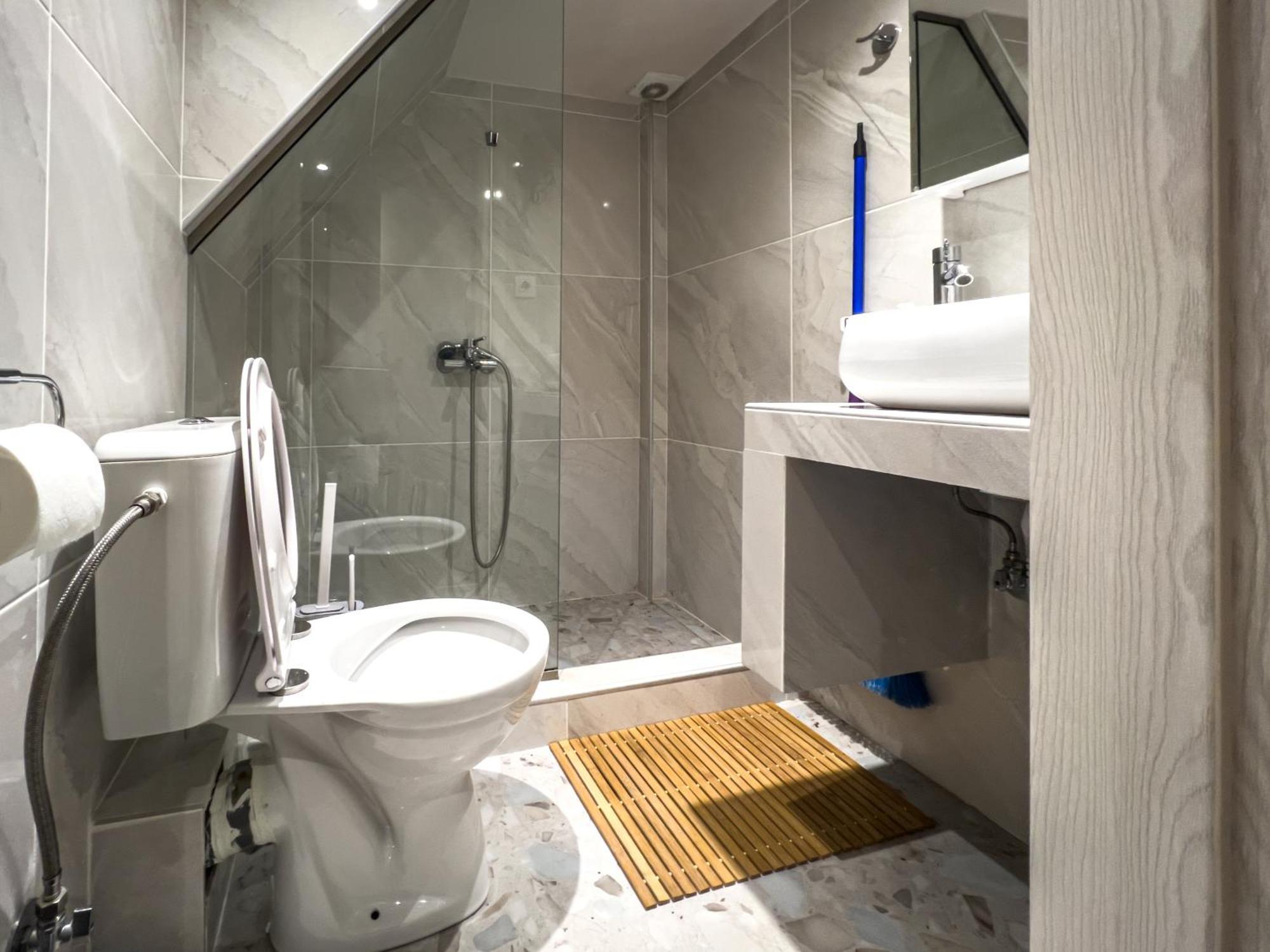 Ikaros Welcome Stay Downtown Loft - Explore Center By Foot - Close To Arch Of Galerius Thessaloniki Buitenkant foto