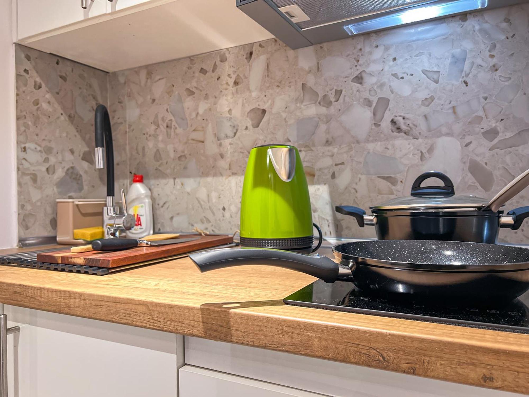 Ikaros Welcome Stay Downtown Loft - Explore Center By Foot - Close To Arch Of Galerius Thessaloniki Buitenkant foto